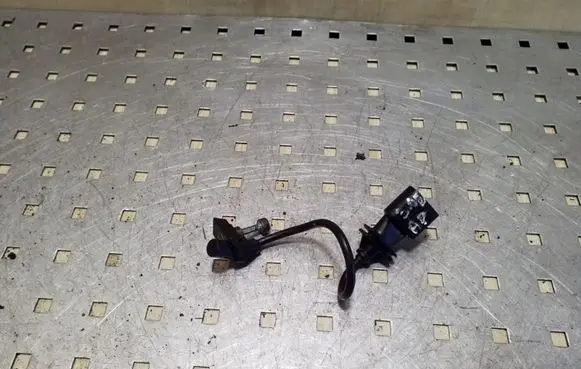 BMW X5 E53 Crankshaft position sensor 0281002477