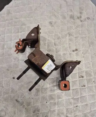 Ford F150 Muffler mount bracket/holder 