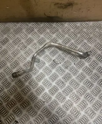 Renault Trafic III (X82) Turbo turbocharger oiling pipe/hose