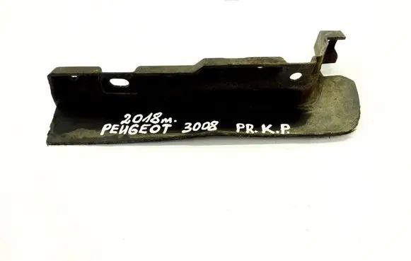 Peugeot 3008 II Front mudguard AA37830203