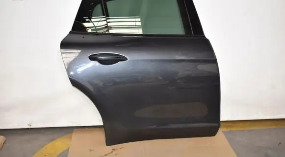 Porsche Panamera (971) Rear door 