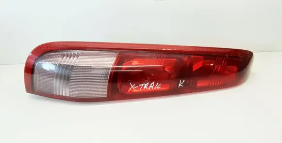 Nissan X-Trail T30 Rear/tail lights