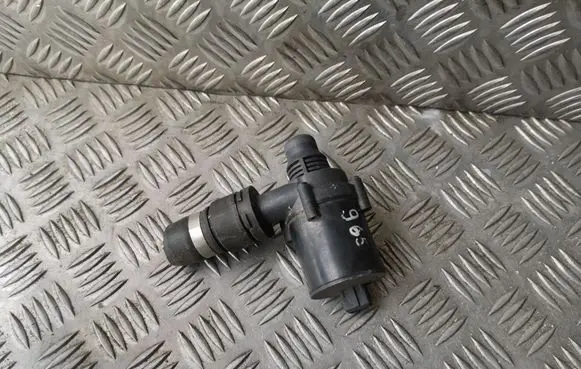 BMW 5 E60 E61 Electric auxiliary coolant/water pump 64216917700 6917700 6421691770005