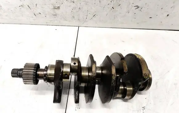 Audi A4 S4 B5 8D Crankshaft 