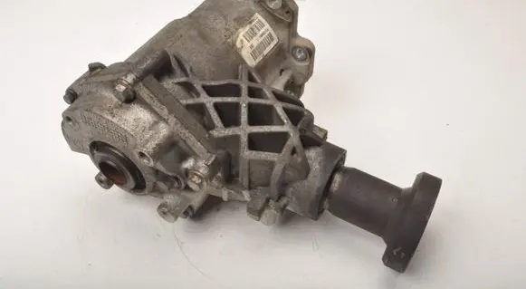 Volvo V60 Rear gearbox reducer/haldex oil pump P31256684