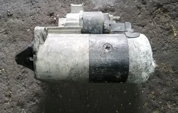 Alfa Romeo 156 Starter motor