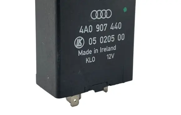 Audi A6 S6 C5 4B Other relay 4A0907440 05020500 6Q0907440