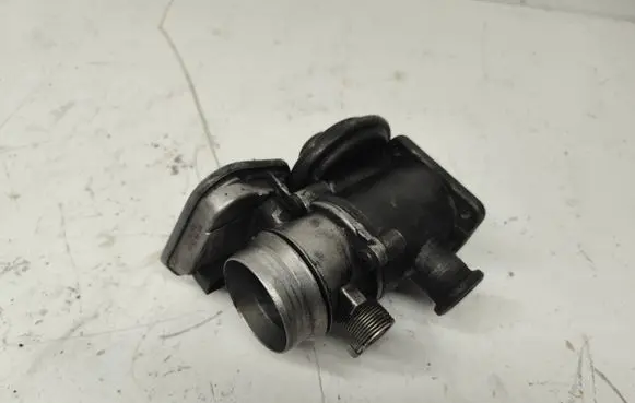 BMW 5 E60 E61 Throttle valve 7804384 B31350099