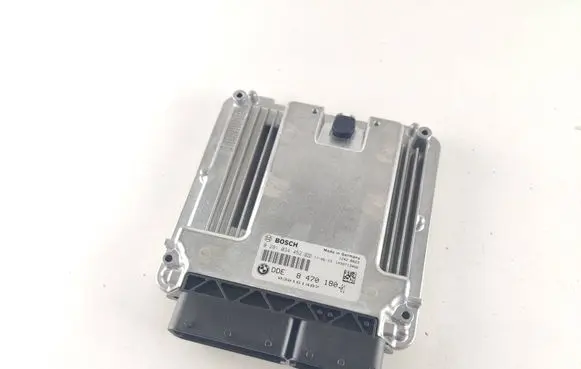 BMW 5 F10 F11 Engine control unit/module 8470180 0281034452 030161487
