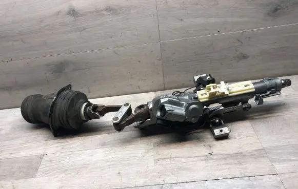 Mercedes-Benz E W211 Steering wheel axle A2114604016 06272031408037