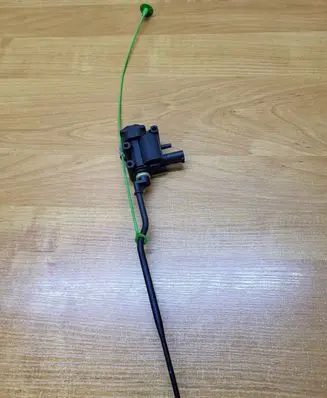Fuel tank cap lock