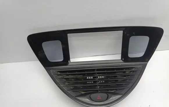 Subaru B9 Tribeca Dash center air vent grill 66110XA00A