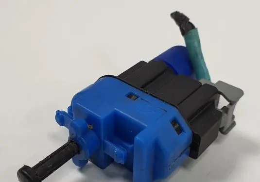 Jaguar S-Type Brake pedal sensor switch XR83-9F924-AA