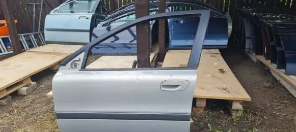 Volvo S80 Front door