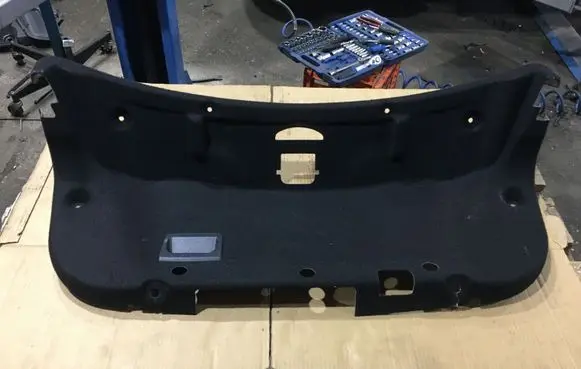 Mercedes-Benz E C207 W207 Tailgate/boot lid cover trim 2076900841 A2076900841