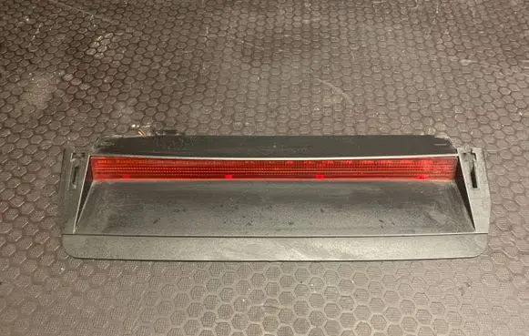 Volkswagen PASSAT B6 Third/center stoplight 1K5945097B