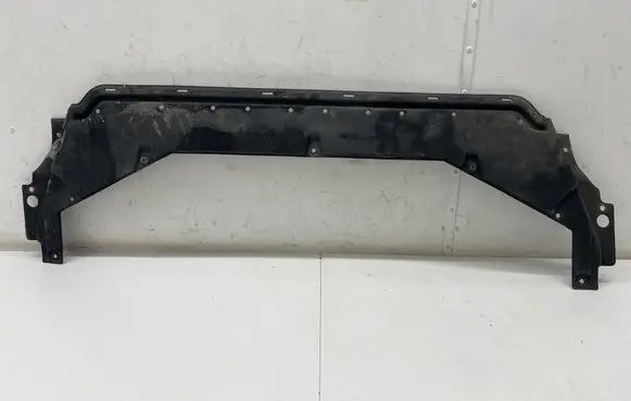 Hyundai IONIQ 6 Front bumper skid plate/under tray 