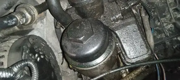 Volvo S80 Oil filter cover 