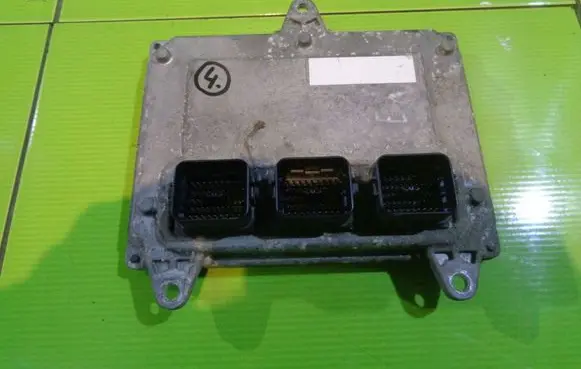 Honda Civic Engine control unit/module 20H