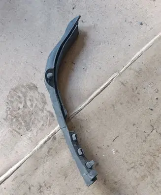 BMW X5 E70 Engine compartment rubber 7185552