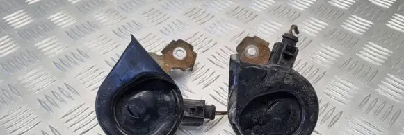 Skoda Octavia Mk2 (1Z) Horn signal
