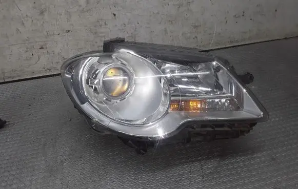 Volkswagen Touran I Headlight/headlamp 1T1941006B