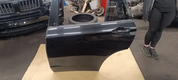 BMW X5 F15 Rear door