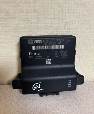 Volkswagen Golf V Gateway control module 1K0907530E 1K0907951