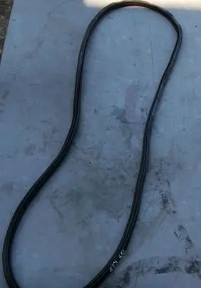 Volkswagen ID.7 Front door rubber seal 