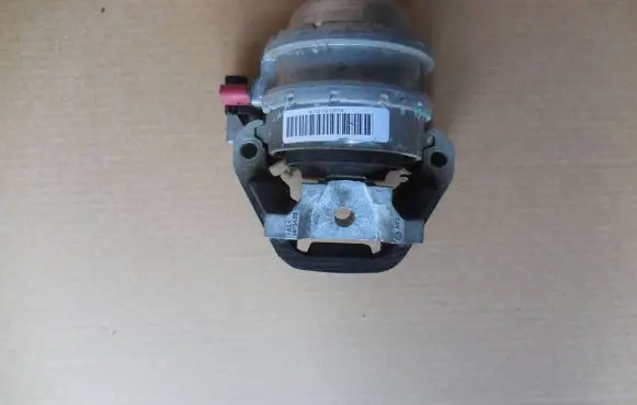 Audi A8 S8 D4 4H Engine mount bracket 4H0199255AA