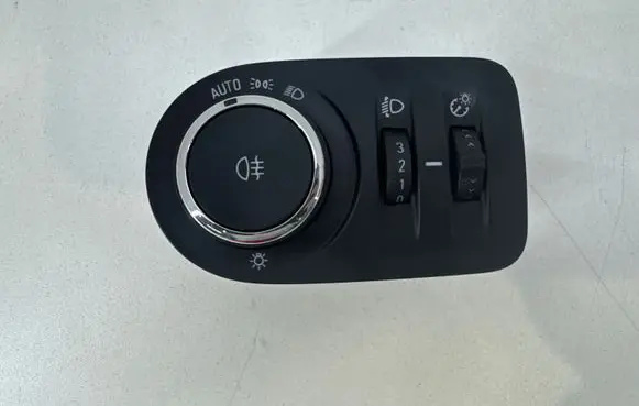 Opel Mokka B Light switch 9836300280