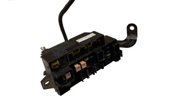 Subaru Impreza II Fuse box set 82231FE000 108178