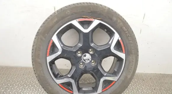 Opel Mokka B R18 alloy rim ET35 9835097680