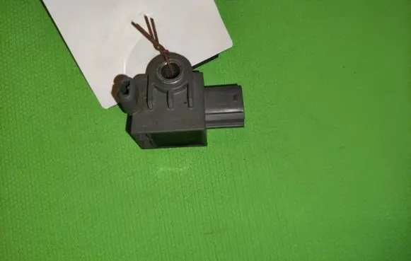 Hyundai Tucson TL Airbag deployment crash/impact sensor 95920B4000 01182017 A7047393373