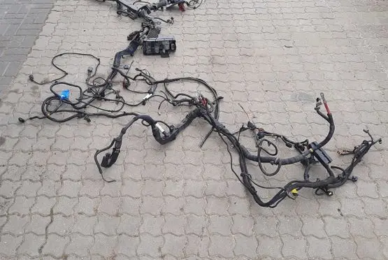 Volvo V70 Engine installation wiring loom 30667431