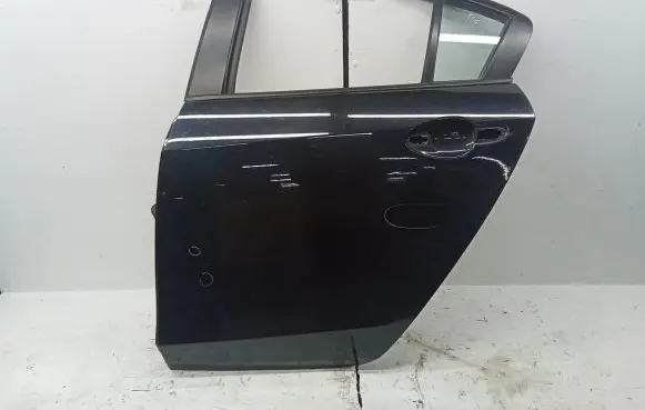 Mazda 3 II Rear door