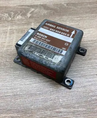 Audi A4 S4 B5 8D Airbag control unit/module 8A0959655B 0285001037