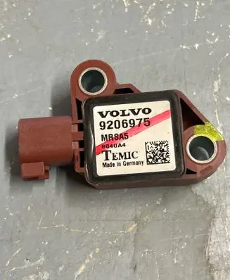 Volvo V50 Airbag deployment crash/impact sensor 9206975 8840A4 MRSA5