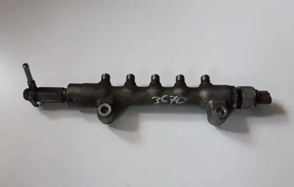 Subaru Impreza III Fuel main line pipe 10K00459