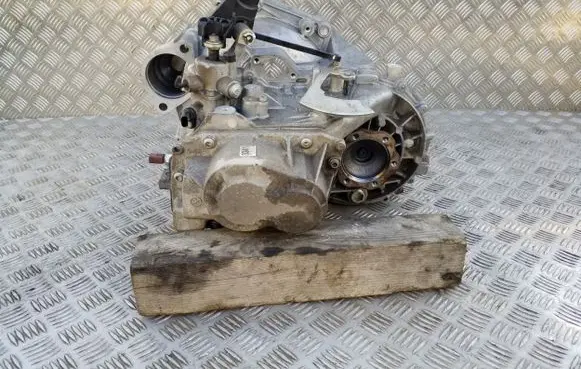 Audi A1 Manual 5 speed gearbox UHC 0AJ301103 FM6AJ019