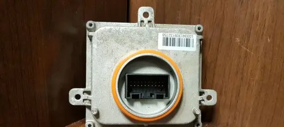Audi A3 S3 8V Xenon control unit/module 4G0907379P
