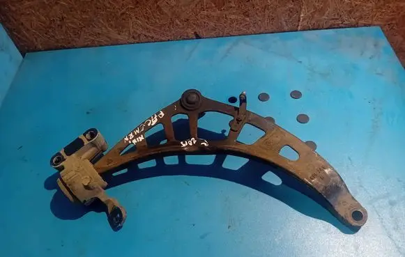 Mini Paceman (R61) Front lower control arm/wishbone 9806520