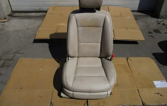Front passenger seat