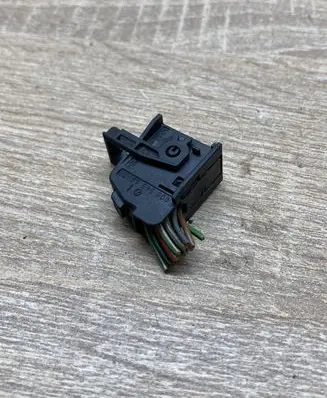 Mercedes-Benz C W203 Plug wire 0005456330