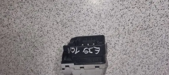 BMW 5 E39 Ignition lock contact 8363706