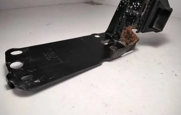 BMW 3 E90 E91 Radiator support slam panel bracket 23781010 H2608047 7117811