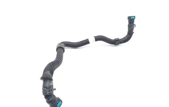 Land Rover Range Rover Evoque L551 Engine coolant pipe/hose L8D2-8D050-AB