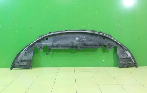 Volvo S80 Front bumper skid plate/under tray 