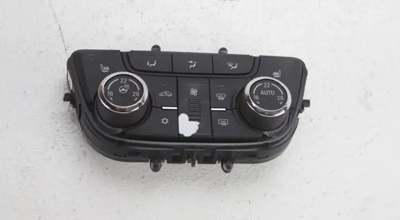 Opel Mokka Climate control unit 13429874