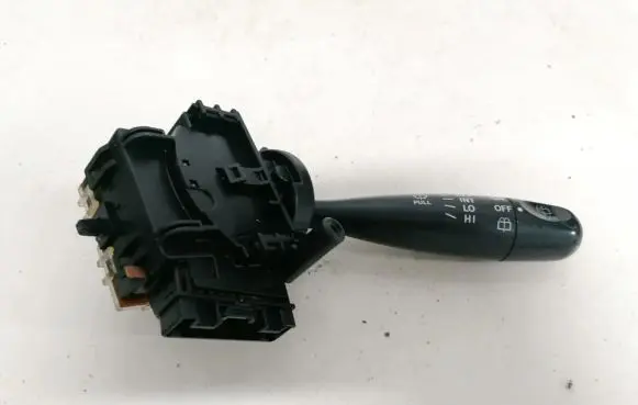 Toyota Yaris Wiper control stalk 173647